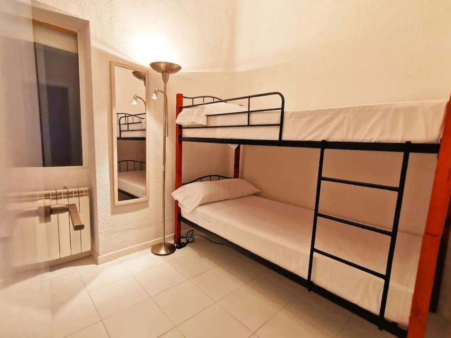 Alojamiento En Centro De Madrid Apartment Екстериор снимка