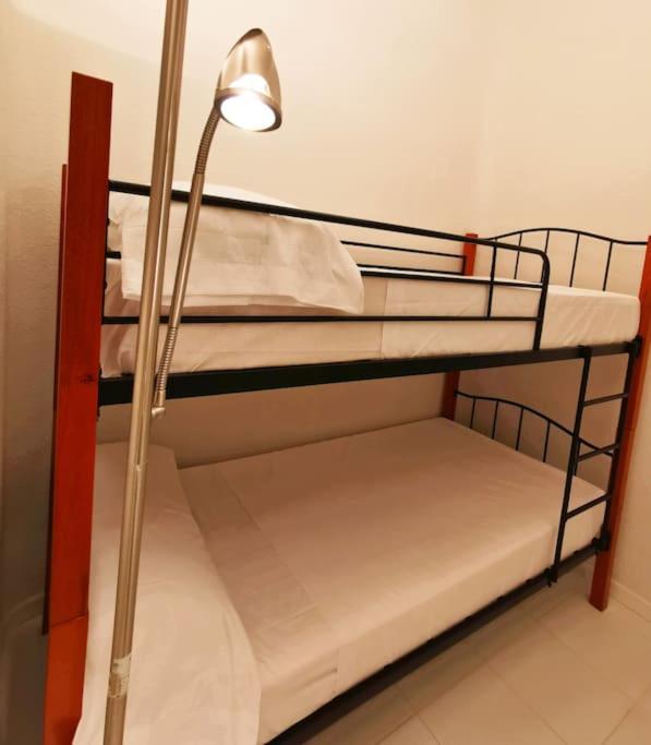 Alojamiento En Centro De Madrid Apartment Екстериор снимка