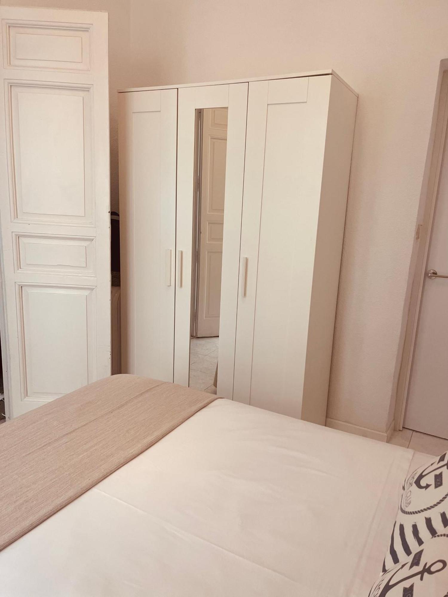 Alojamiento En Centro De Madrid Apartment Екстериор снимка